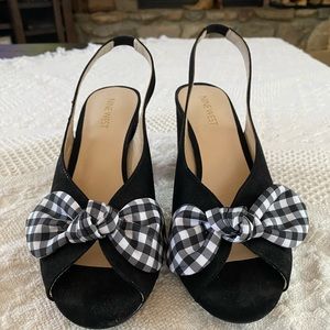 Nine West sling back sandals NEVER WORN (except house). No box.